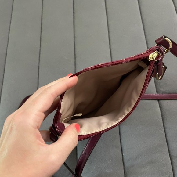 Signature Coach Crossbody - Picture 7 of 7